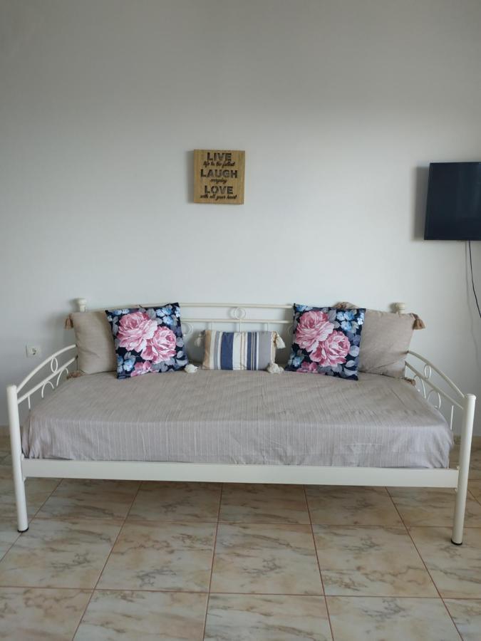 Geomar House 2 Sky And View Διαμέρισμα Πέραμα Εξωτερικό φωτογραφία