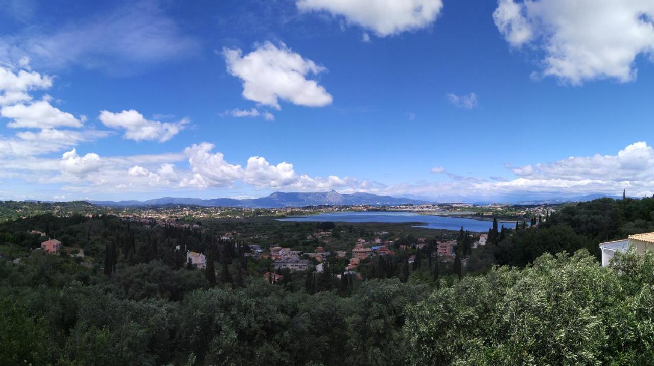 Geomar House 2 Sky And View Διαμέρισμα Πέραμα Εξωτερικό φωτογραφία